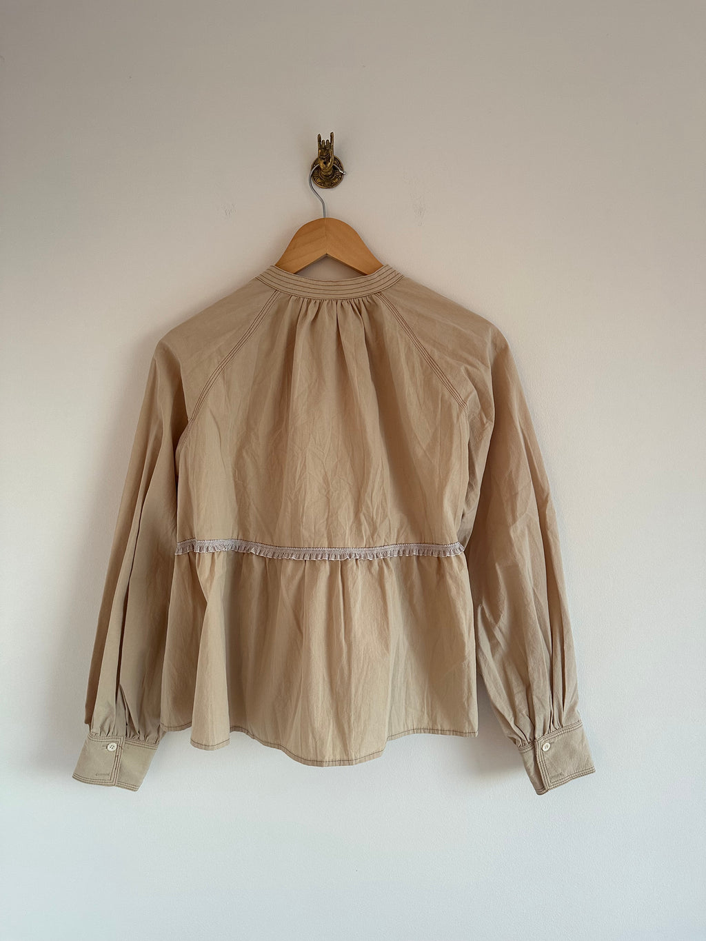 Beige overslag blouse