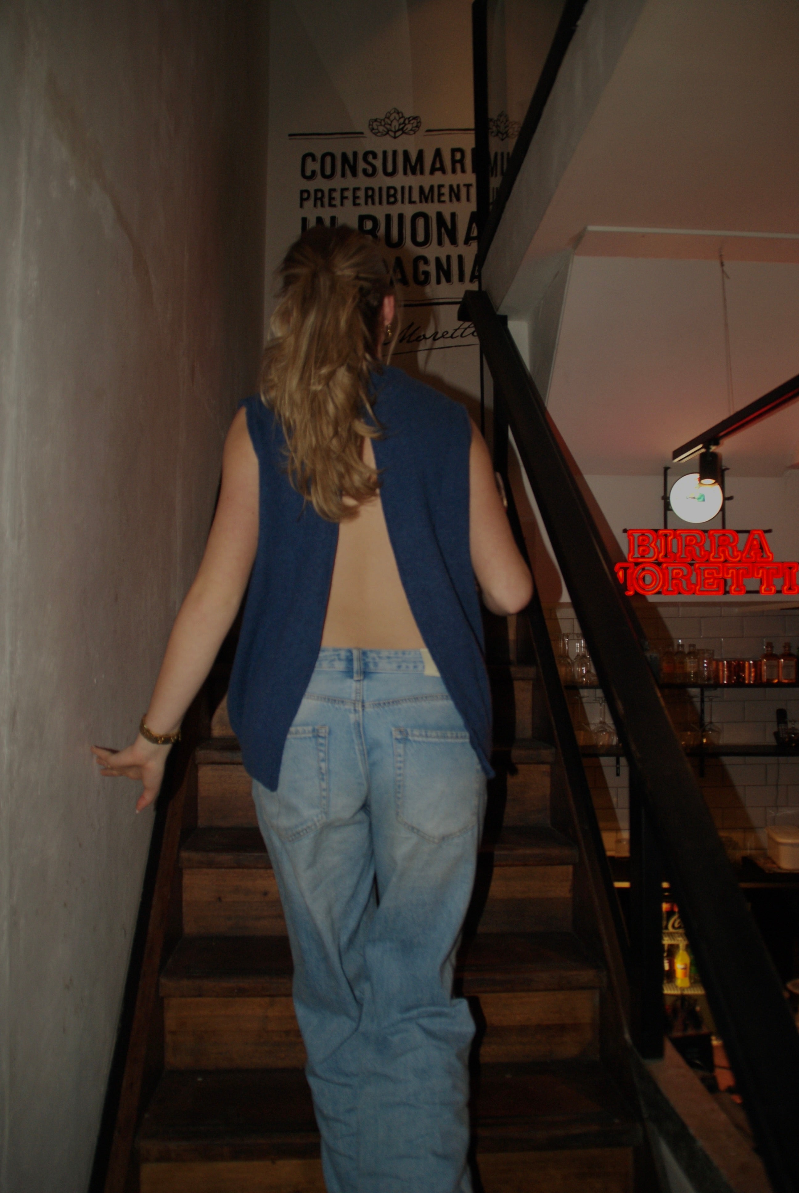 Wollen top met roos blauw