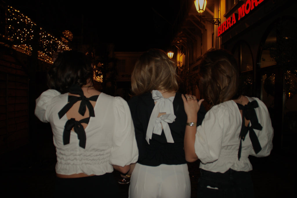 Bow blouse elastiek wit