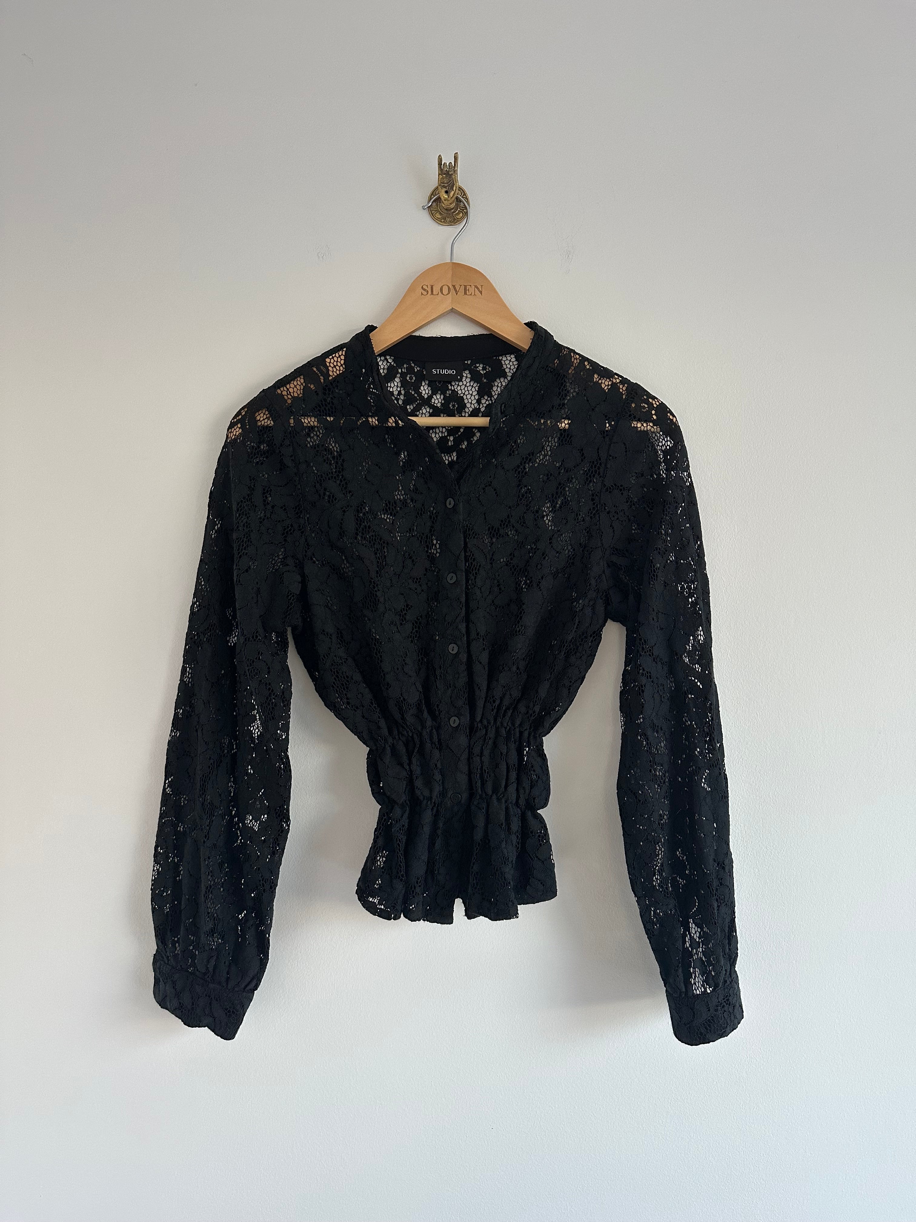 Lace blouse elastiek zwart