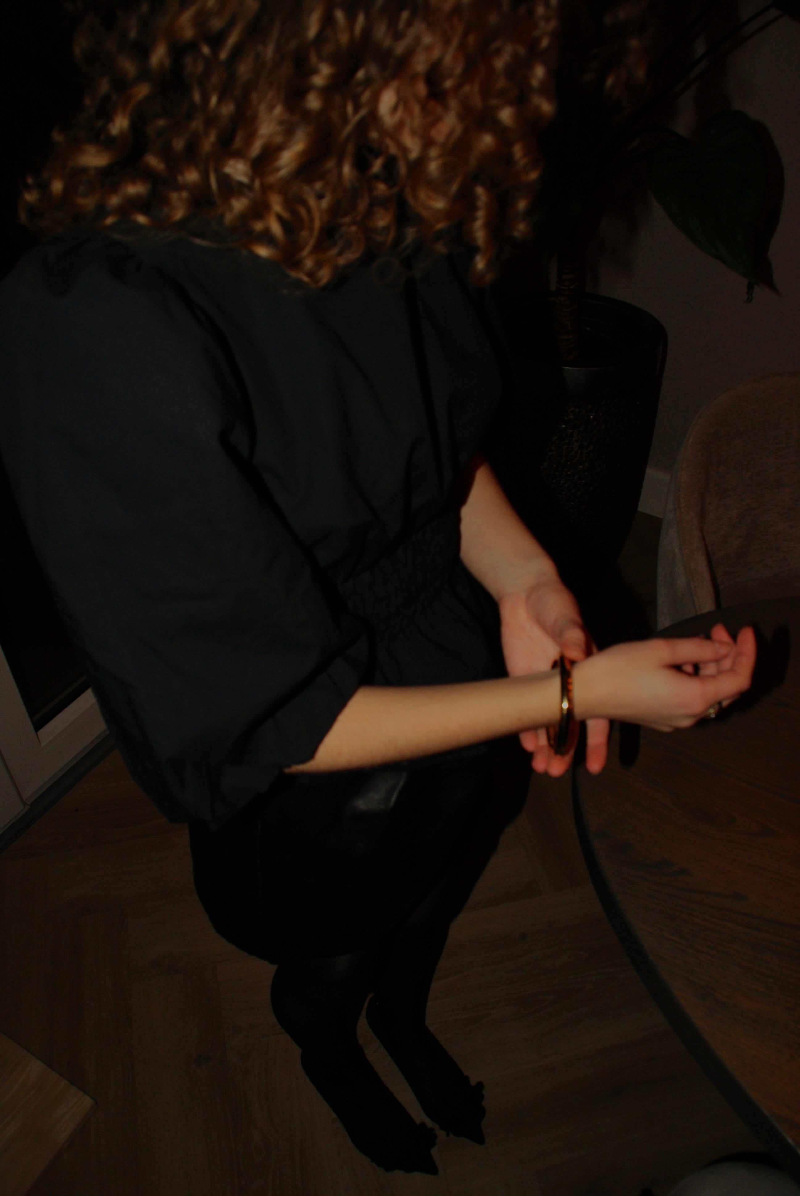 Bow blouse elastiek zwart